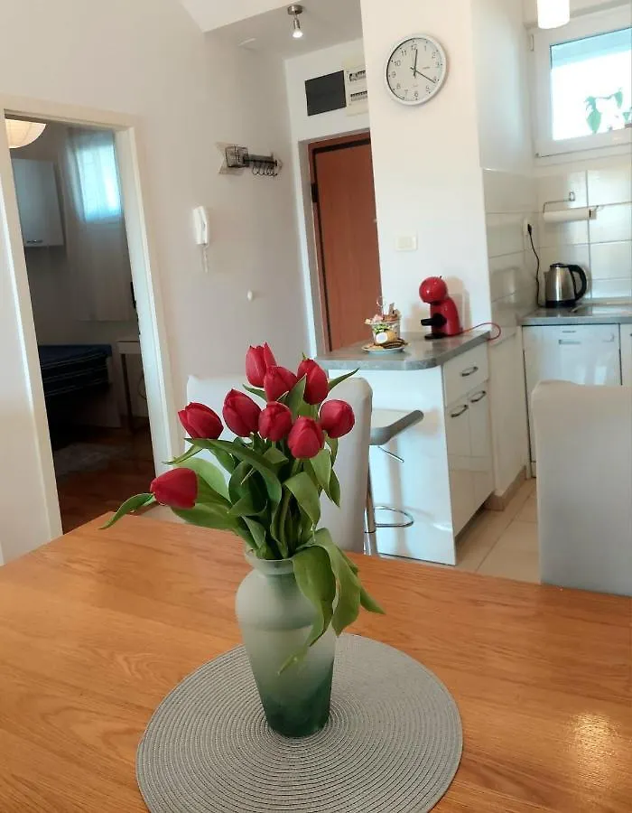 Lana Apartment Split