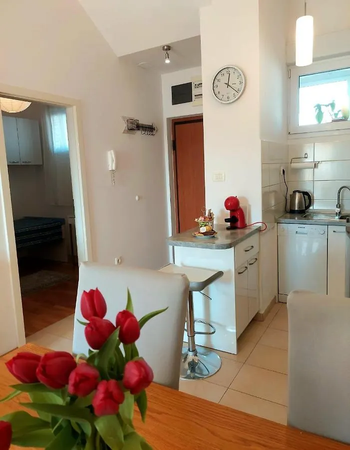 Lana Apartment Split